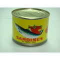 Vente chaude de 125g de sardine en conserve dans l&#39;huile dans la plaque peut